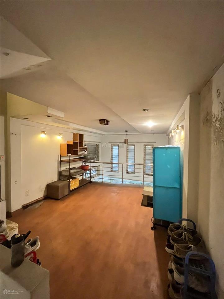 Bán nhà trung phụng đống đa 27m2 lời góc ngõ thông ô tô 30m