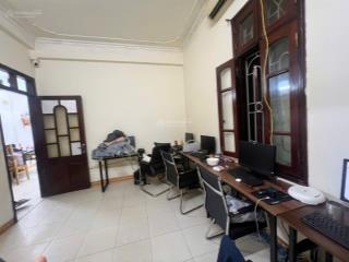 Cho thuê nhà chính chủ mặt phố nguyễn thị định 82m2 5 tầng thang máy 65t.