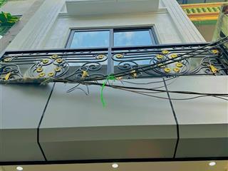 Quá víp  phố nguyễn khang 46m x 5t  gần phố  nhà đẹp  giá 11.8tỷ.