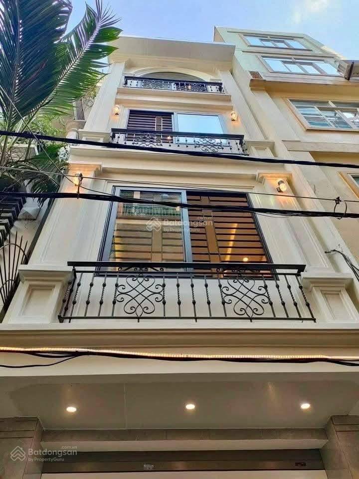 Siêu đẹp  phố trần duy hưng 49m2 x 6t thang máy  gần phố  nhà mới  giá 13.1 tỷ.