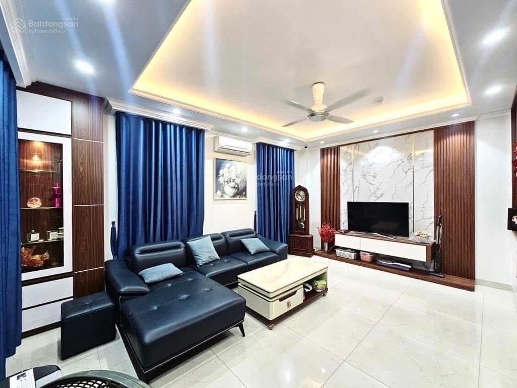 Nhà đẹp  phố hồ tùng mậu 52m2 x 5t  ô tô  gần phố  giá 15.9 tỷ.