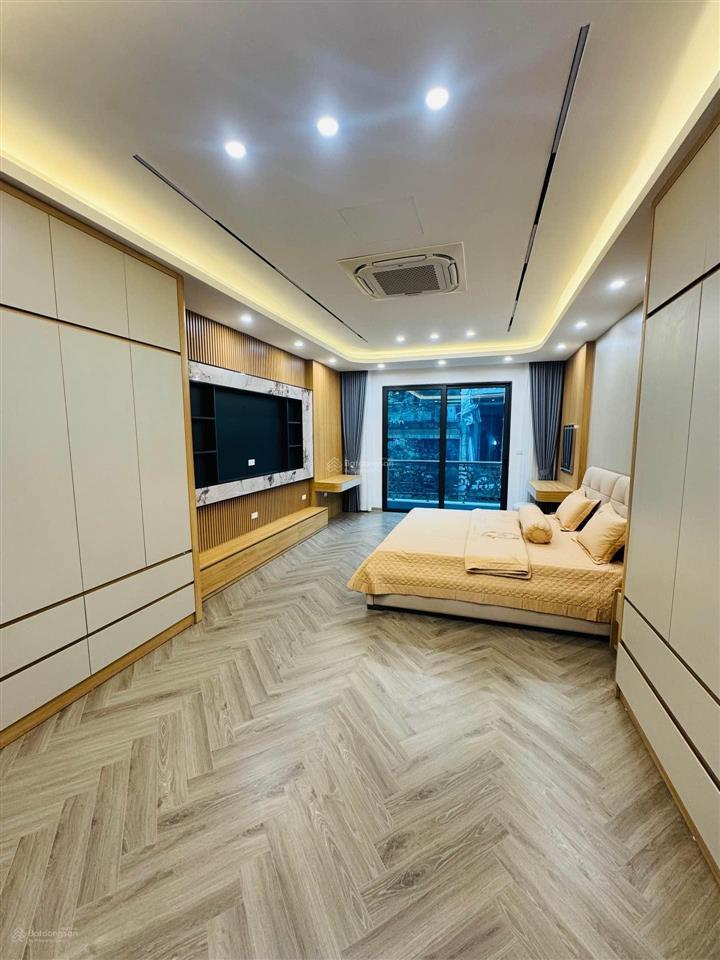 Siêu phẩm  trung kính 59m2 x 7t  ô tô tránh  kd  giá 25 tỷ.