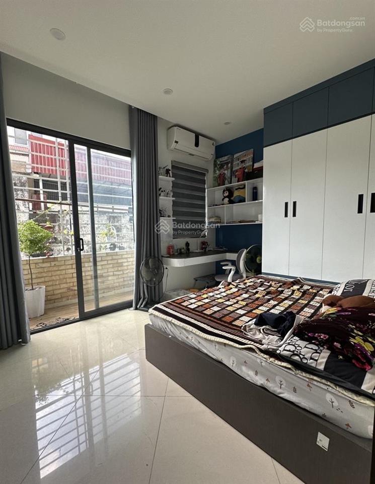 Phố phạm tuấn tài 70m x 4t  ô tô, kd  20m ra phố  giá rẻ 22.9 tỷ.
