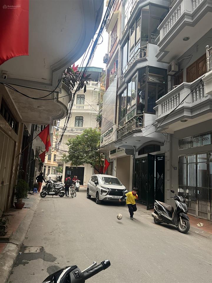 Phố phạm tuấn tài 70m x 4t  ô tô, kd  20m ra phố  giá rẻ 22.9 tỷ.