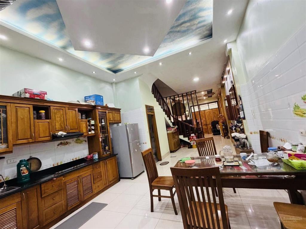 Phố xuân la 45m x 5t  ô tô gần  nhà dân xây  giá 12.3 tỷ.