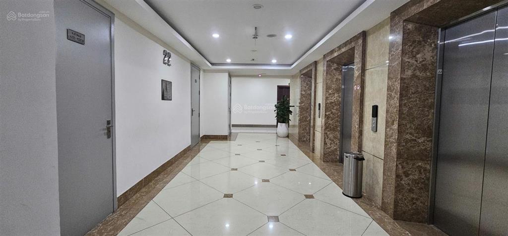 Căn ngoại giao cuối cùng giá 8xtr/m2 cc diamond flower tower 48 lê văn lương  0822 238 ***
