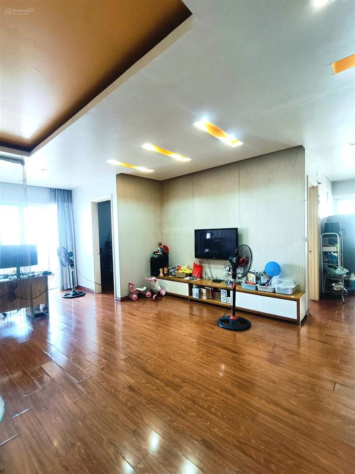 Cần bán căn góc 3pn ct1 khu đô thị mới văn khê tầng đẹp view đẹp  xem nhà 0822 238 ***