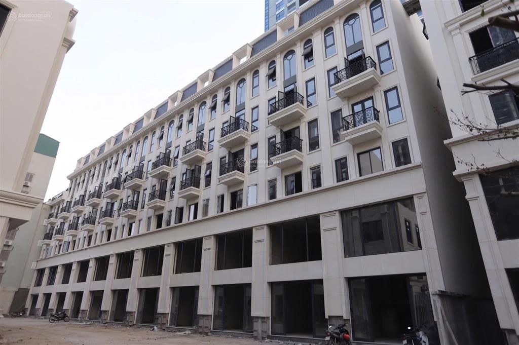 Hiếm có 1 căn liền kề 90,7m2 heritage 29 láng hạ sẵn sổ đỏ bàn giao ngay.  0822 238 ***