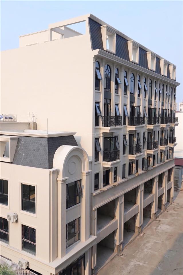 Hiếm có 1 căn liền kề 90,7m2 heritage 29 láng hạ sẵn sổ đỏ bàn giao ngay.  0822 238 ***