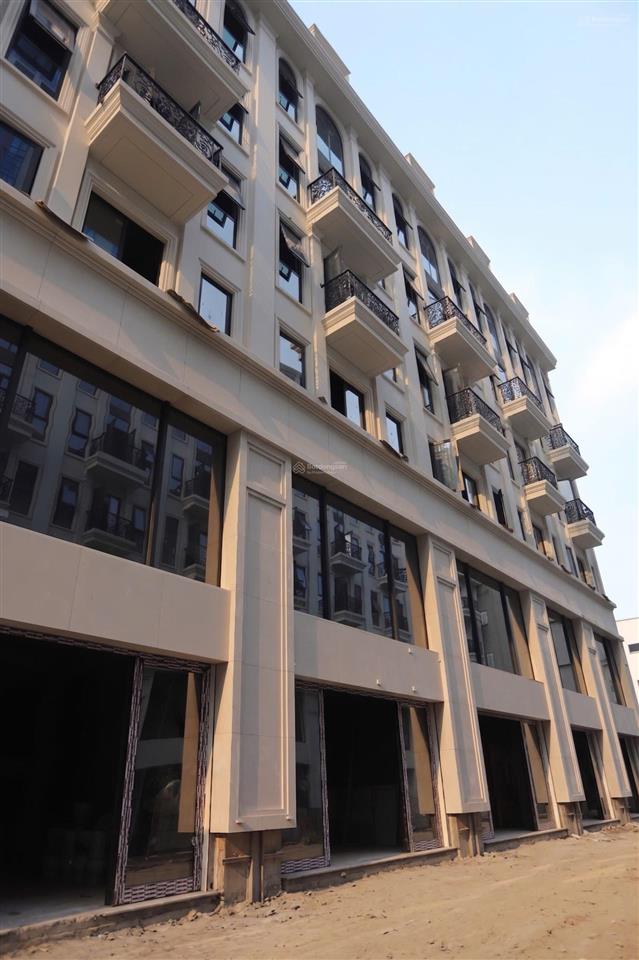 Hiếm có 1 căn liền kề 90,7m2 heritage 29 láng hạ sẵn sổ đỏ bàn giao ngay.  0822 238 ***