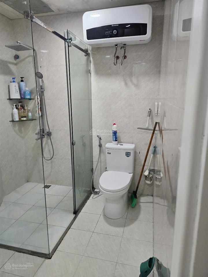 Bán căn 3 phòng ngủ tòa b vinaconex kim văn kim lũ full nội thất tầng đẹp sẵn sổ giao dịch