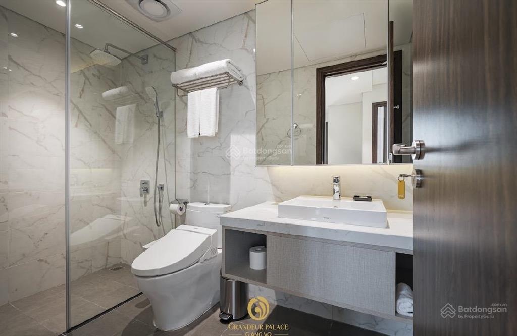 Quỹ căn cho thuê mới nhất grandeur palace 138b giảng võ studio, 1,2,3 phòng ngủ. full đồ vào ở ngay