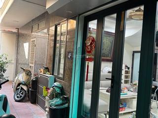 Chỉ 5.6 tỷ nhà bồ đề 5 tầng full nội thất hiếm có