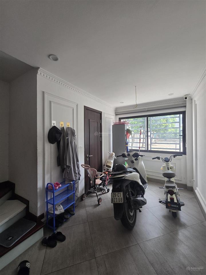Nhà ngọc thụy 11.5 tỷ ô tô tránh, gara 43m2 x 5 tầng, lô góc 3 thoáng