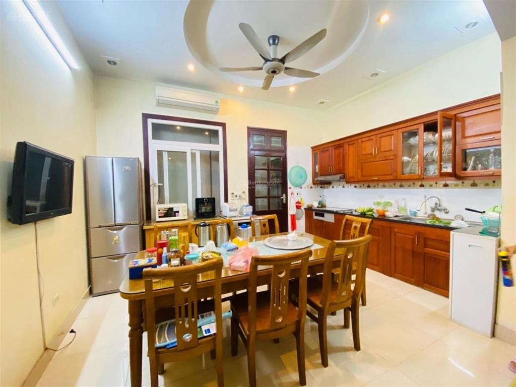 Bán nhà nguyễn sơn, 63m2, 4 tầng, ngõ ô tô, full nội thất, giá chào 11,5 tỷ