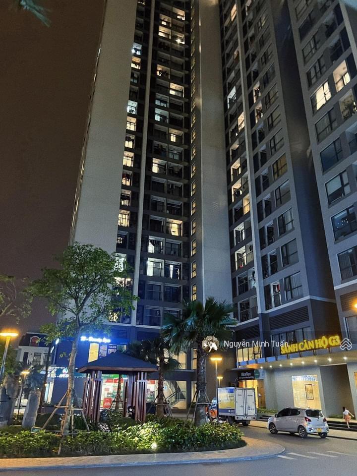 Chính chủ cần bán gấp căn shophouse chân đế tầng 1 tòa g3 dự án vinhomes green bay mễ trì