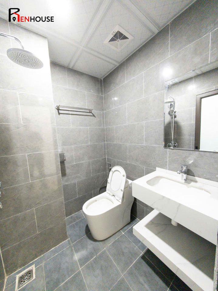 Bán tòa CHDV tại phố Kẻ Vẽ 106m x7T vị trí đẹp gần nhiều dự án và các trường ĐH lớn