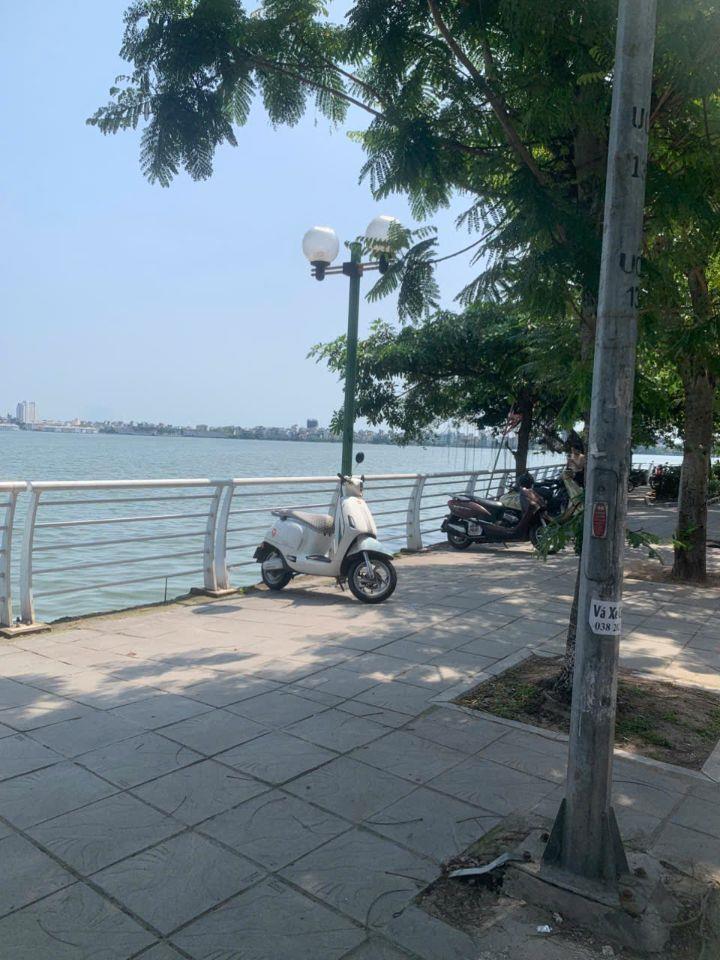 Bán biệt thự cực hiếm phố Thụy Khuê mặt Hồ Tây 120m xây 4T mặt tiền 5,5m vỉ hè mặt Hồ Tây