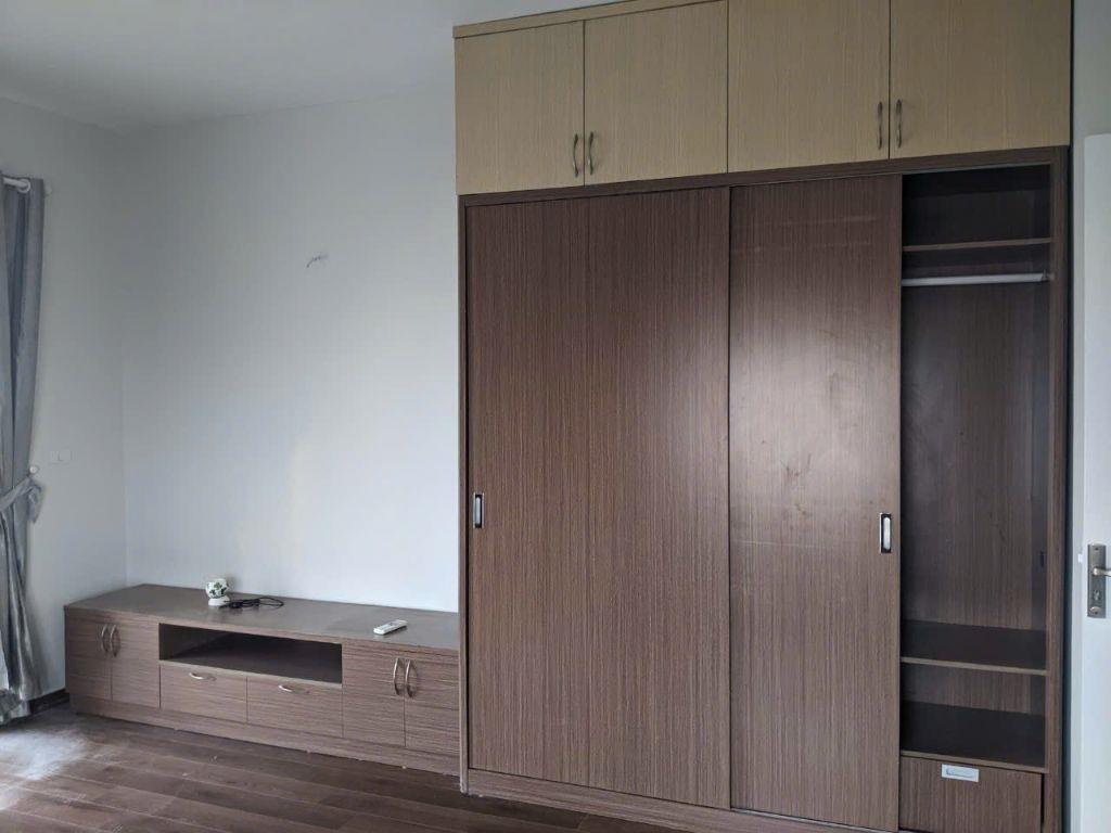 Cho thuê CHCC KĐT Resco Cổ Nhuế căn góc tòa OCT3A 160m 3pn full đồ view công viên HB