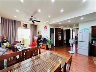 Cho thuê căn hộ KĐT ngoại giao đoàn căn góc 85m 3pn full đồ ban công ĐN view Hồ Tây