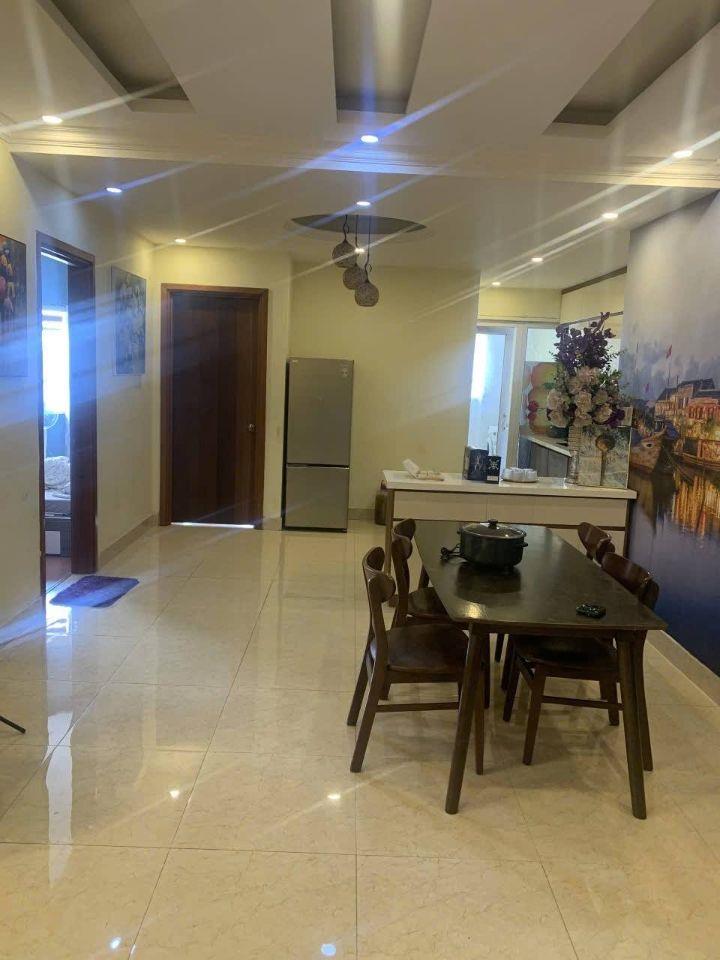 Bán căn hộ chung cư Học Viện Quốc Phòng, Tây Hồ căn góc 136m 3pn ban công ĐN view Hồ Tây