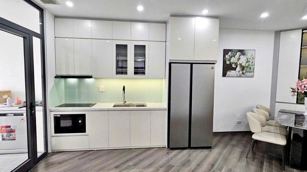 Bán căn hộ chung cư 17T1 Hoàng Đạo Thúy căn góc 119m 3pn full đồ tầng 10 nhà đẹp sẵn sổ 