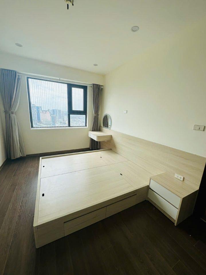 Bán căn hộ chung cư FLC Complex 36 Phạm Hùng 70m 2pn 2vs full đồ view hồ tuyệt đẹp