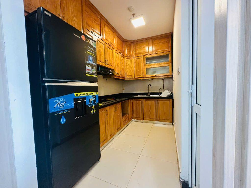 Bán căn hộ chung cư FLC Complex 36 Phạm Hùng 70m 2pn 2vs full đồ view hồ tuyệt đẹp