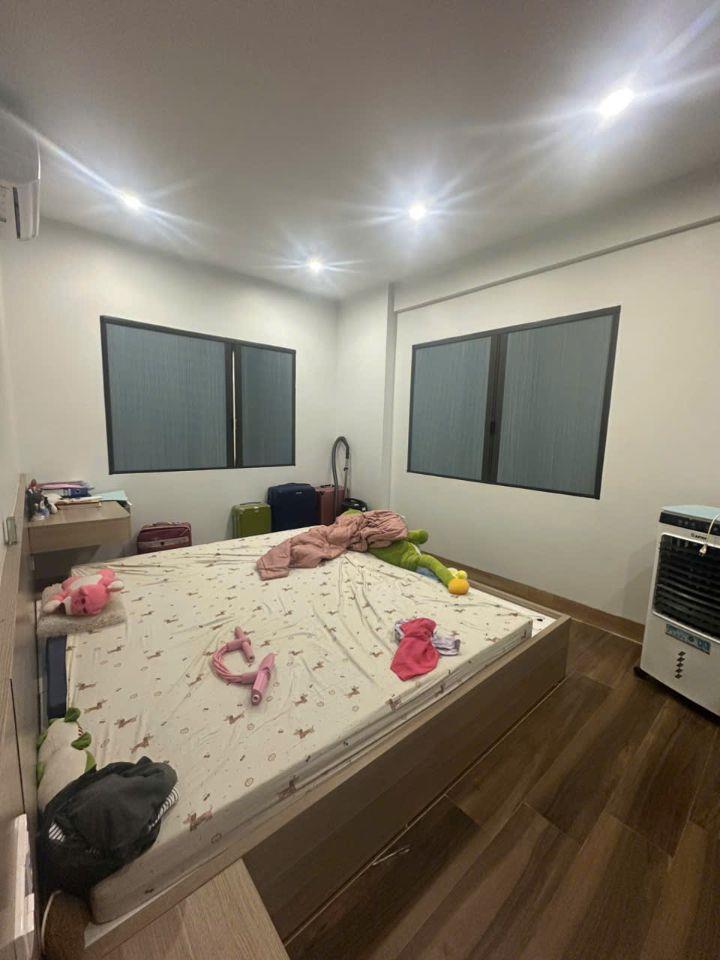Bán gấp căn hộ chung cư CT2 Đỗ Nhuận căn góc 147m 3pn full đồ view công viên Hòa Bình