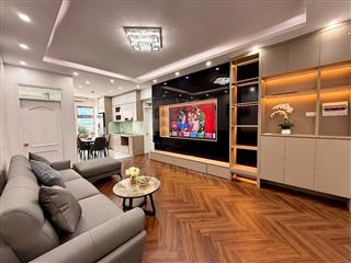 Bán căn hộ chung cư 18T1 Lê Văn Lương căn tầng cao 117m 3pn full đồ giá 9,2 tỷ bao phí