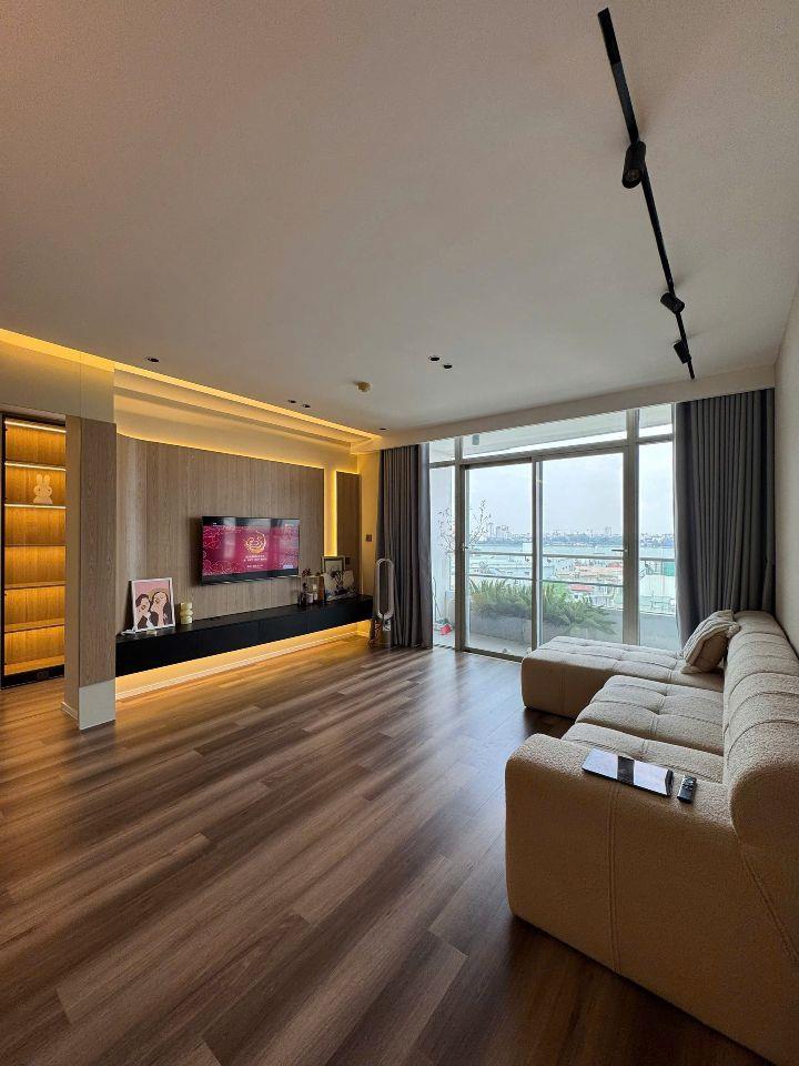Bán căn hộ cao cấp Watermark Lạc Long Quân 102m 2pn full nội thất view trực diện Hồ Tây