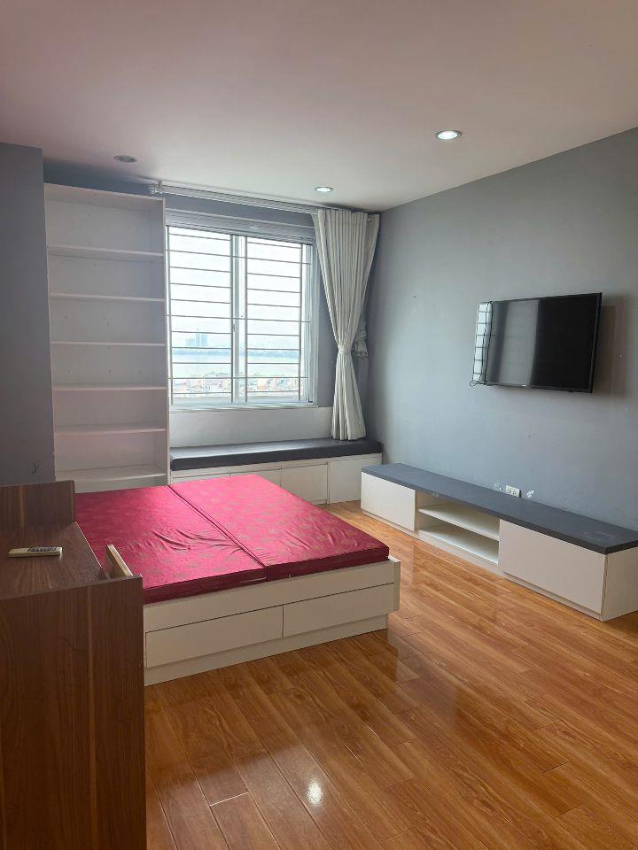 Bán căn hộ chung cư Tây Hồ Residence căn góc 108m 3pn full đồ có slot ô tô và view Hồ Tây