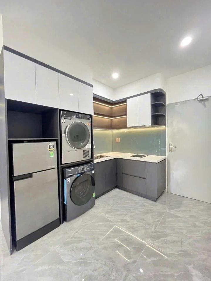 Bán toà nhà mặt phố Chính Hữu Sơn Trà cạnh trung tâm tài chính quốc tế khu VIP 88m x8T + sân vườn tầng thượng