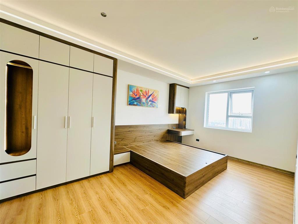 Bán căn hộ chung cư intracom trung văn 118m 3pn full đồ đẹp ban công hướng nam mát đẹp