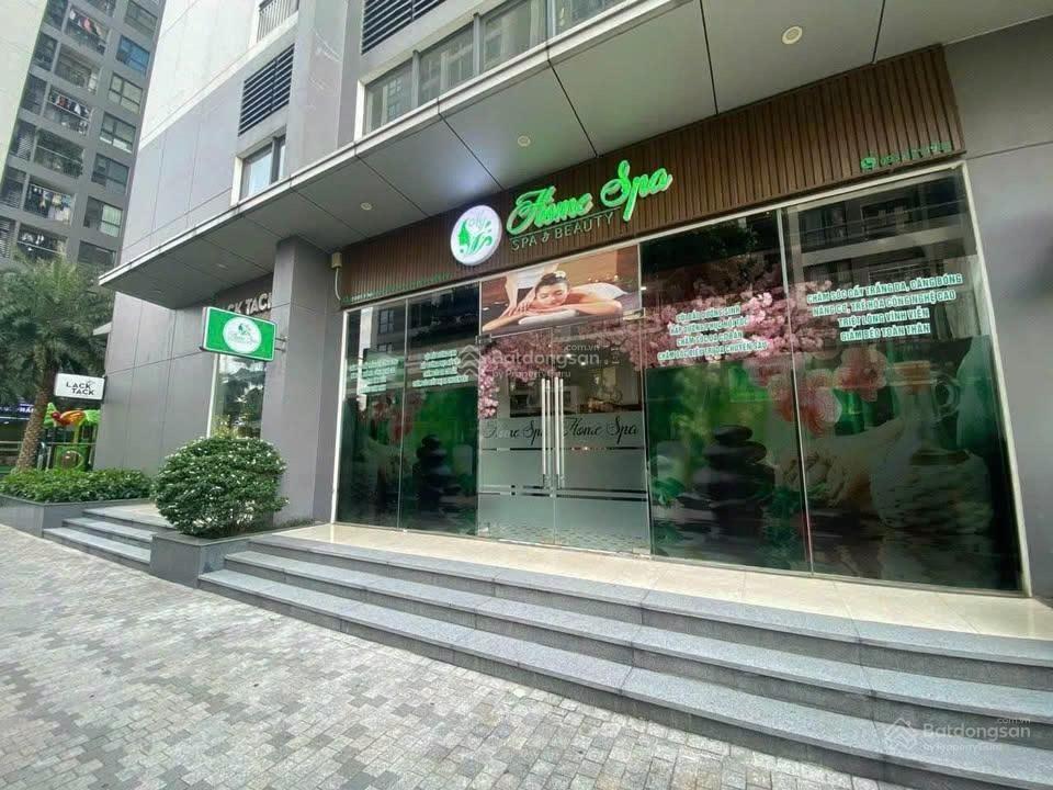 Chính chủ cần bán gấp shophouse chân đế tầng 1 vinhomes green bay mễ trì 60m2 hoàn thiện đẹp có sổ