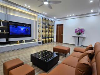 Bán căn hộ chung cư 17t5 hoàng đạo thúy căn 119m 3pn full đồ đẹp sẵn sổ gia đình thiện chí bán