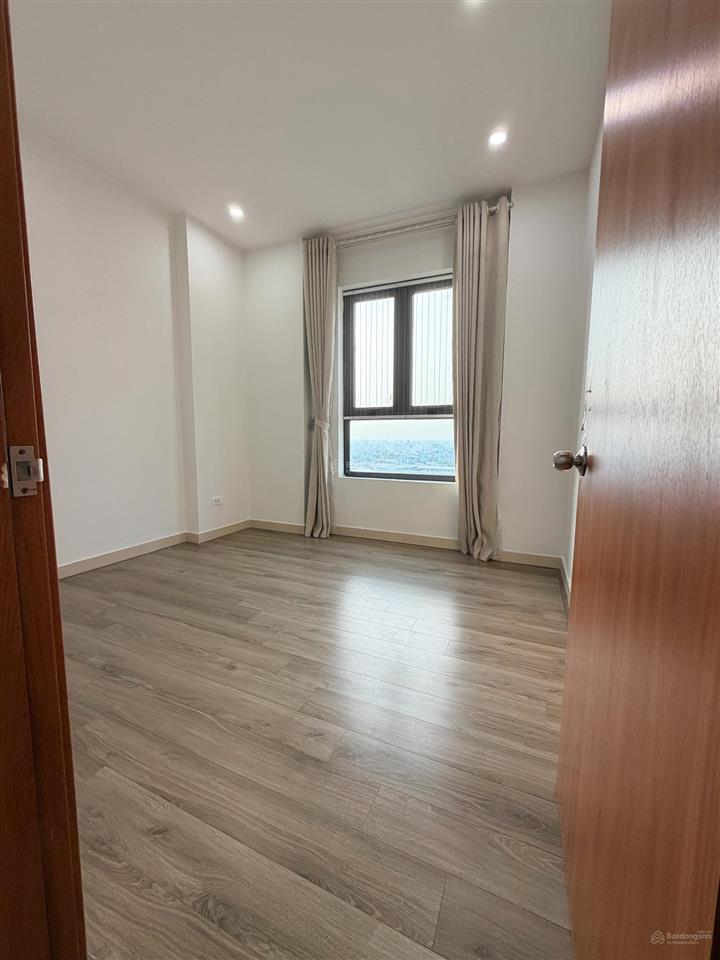 Bán căn hộ chung cư báo nhân dân đường trịnh văn bô căn 55m 2pn nhà đẹp các phòng đều thoáng sáng