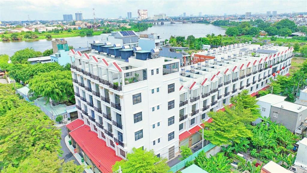 Chính chủ bán gấp nhà 3 lầu sát vạn phúc city, ngay trục ql13 mở rộng 60m, đường 9m kdc hiện hữu