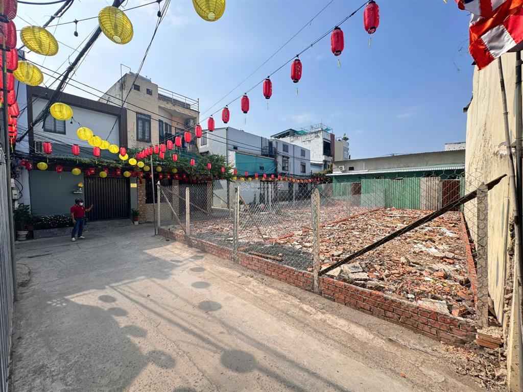 Chủ hạ 300 triệu bán đất đường thông hẻm ô tô ngay đs26 phạm văn đồng, p. hiệp bình, thủ đức