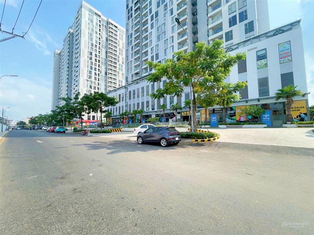 Đất ở giá mềm diện tích đẹp, hạ tầng hoàn chỉnh, điện nước đầy đủ xây dựng tự do ngay vạn phúc city