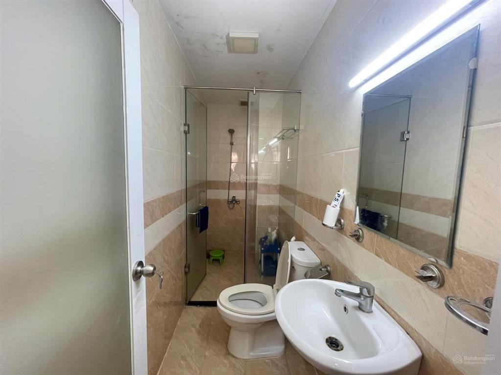 Cho thuê nhà 3 lầu đối diện đinh thị thi vạn phúc city, kdc an ninh tiện kinh doanh, cách ql13 100m