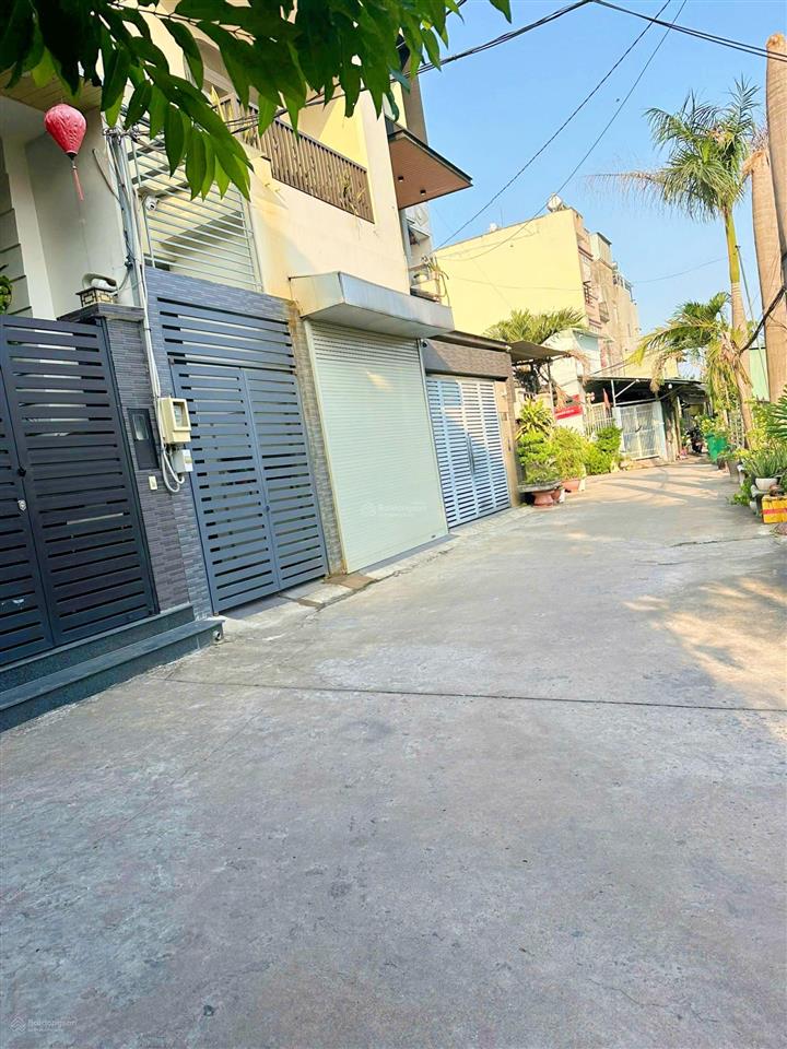 Bán nhà 3 tầng ngang 6m ngay kdc vườn cau, đường thông thoáng 10m, sổ riêng hoàn công, kdc an ninh