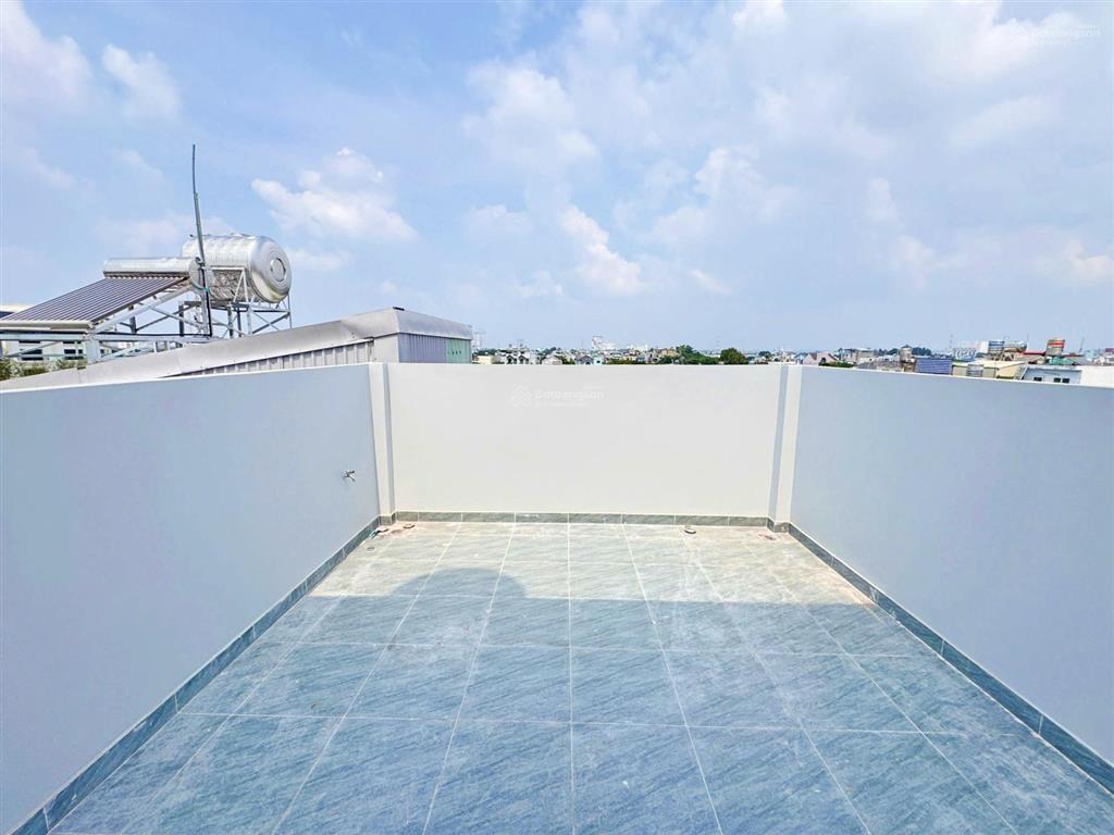 Nhà đẹp 4 tầng full nội thất ngay vạn phúc city, cách ql13 200m, sổ riêng hoàn công, tiện cho thuê
