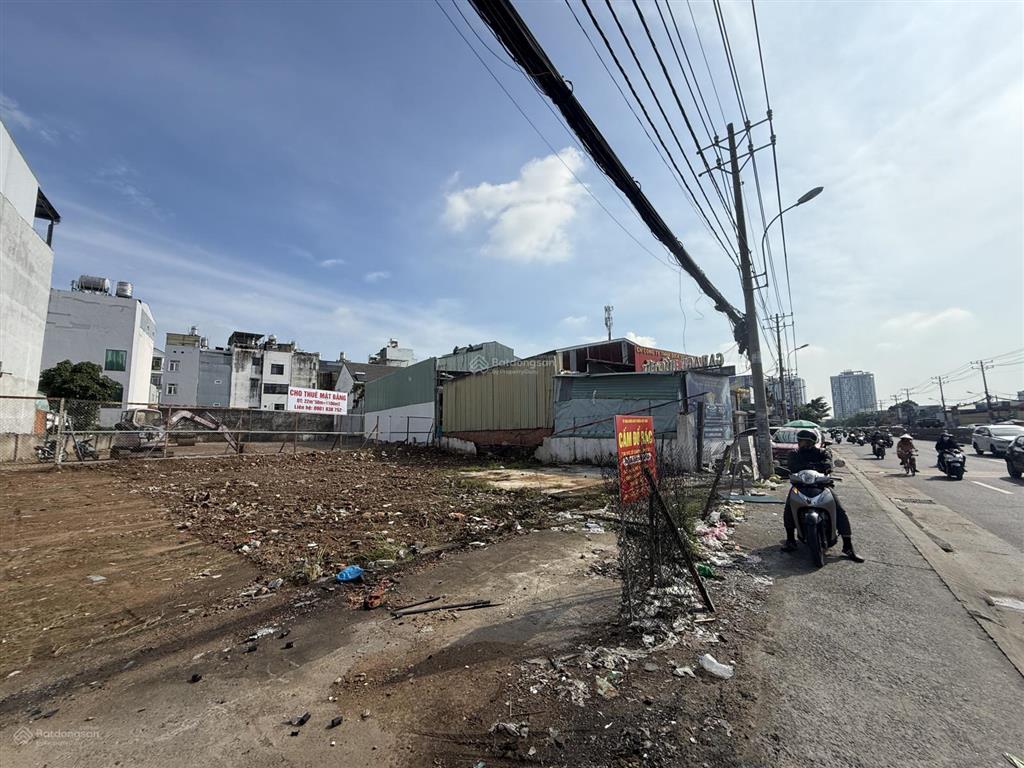 Cho thuê đất mặt tiền ql13 ngang 22x50=1100m² full thổ cư ngay cầu ông dầu, sát vạn phúc city