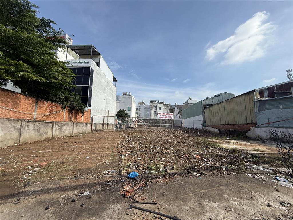 Cho thuê đất mặt tiền ql13 ngang 22x50=1100m² full thổ cư ngay cầu ông dầu, sát vạn phúc city