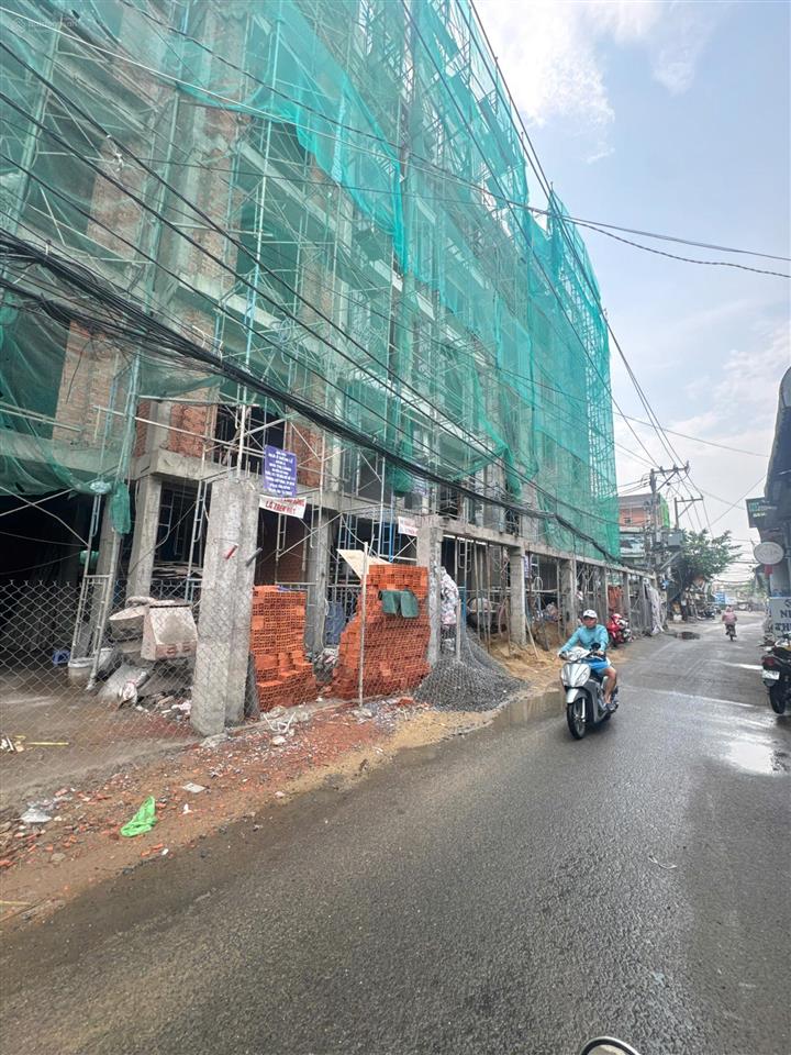 Bán nhà mặt tiền đường số 2 ngay cầu ông dầu, có thang máy. đường thông khu sầm uất tiện kinh doanh