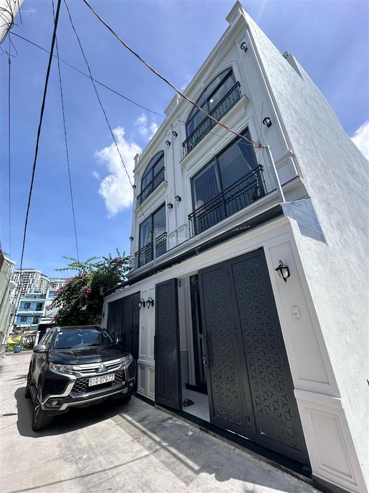 Bán gấp nhà 3 tầng hẻm thông 6m ngay h520 thông thoáng sang chung cư urban green, có thang máy