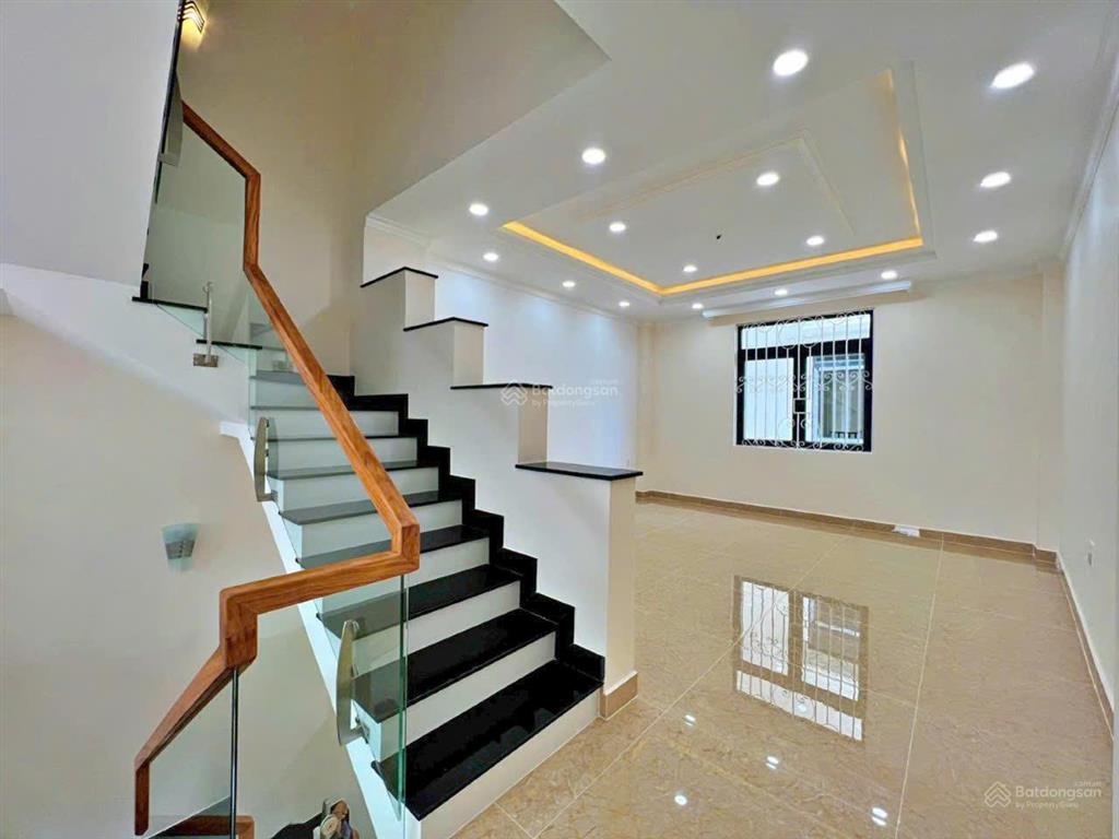 Bán gấp khu đồng bộ đẹp ven sông sài gòn, cách ql13 100m, sổ riêng hoàn công, sát vạn phúc city