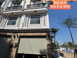 Nhà 4 tầng ven sông sg đẹp nhất trục ql13