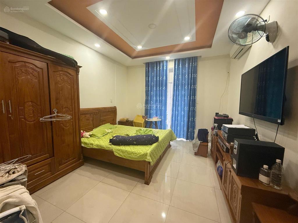 Nhà 4 tầng hẻm 7m sát ql13 , 13tr/tháng  cách vạn phúc chỉ 2km